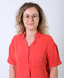 Profile image for Ayla Yeşilyurt